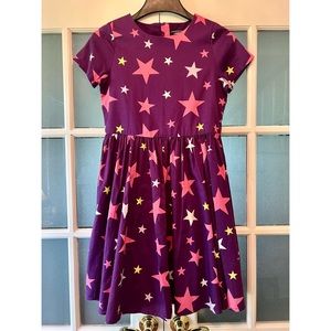 LANDS’ END GIRLS SHORT SLEEVE PURPLE STAR TWIRL DRESS 💜💫